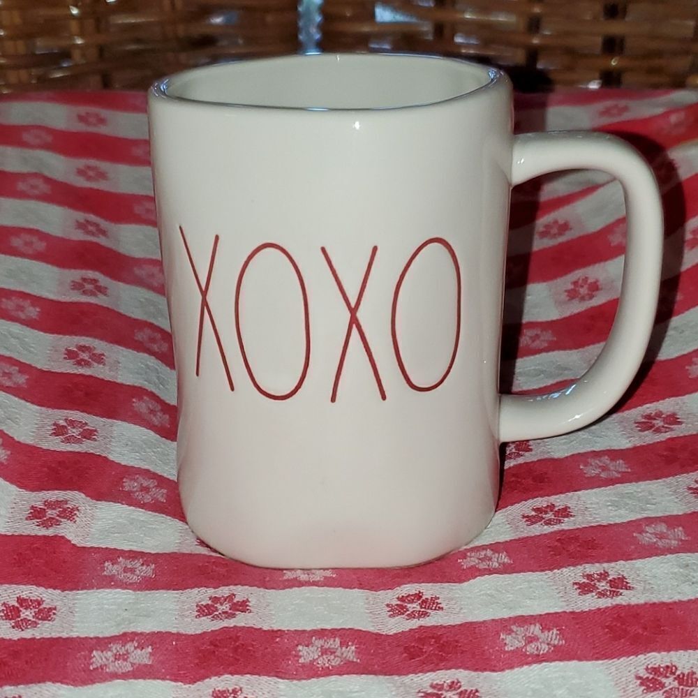 Rae Dunn by Magenta XOXO Mug Cup NWT